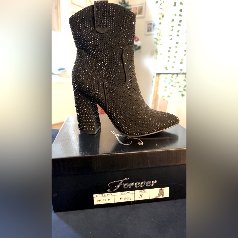 Sparkly black booties